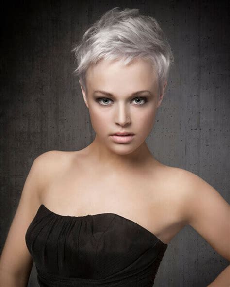 pics of short hairstyles for thin hair